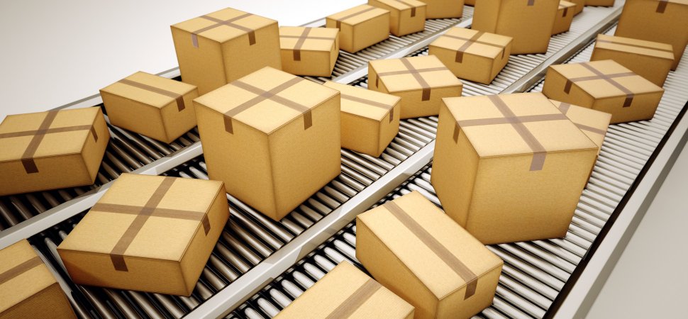 parcels-packages-shipping_1940x900_33939